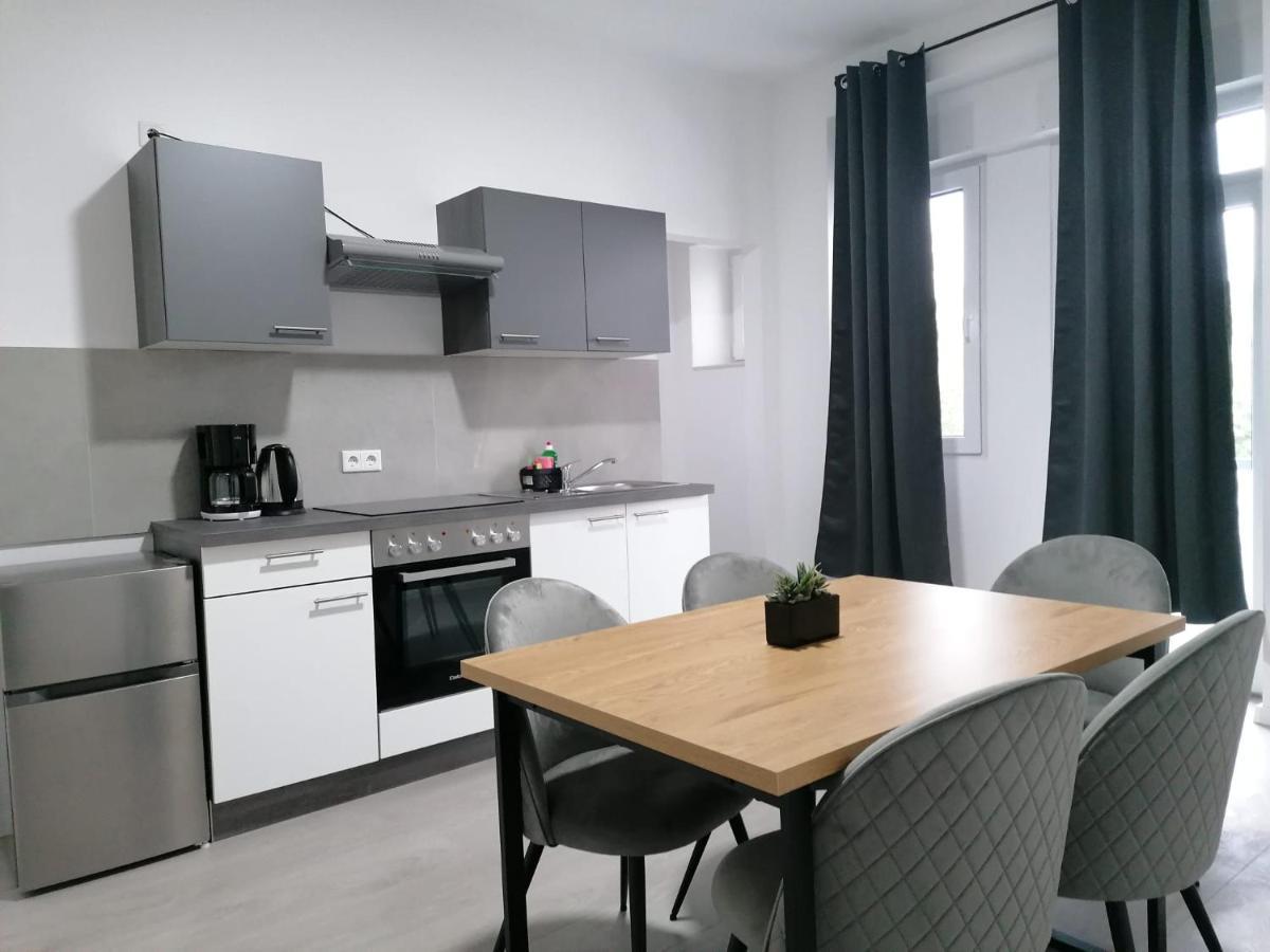 Estrella24 Living Rooms Singapur هيرن المظهر الخارجي الصورة